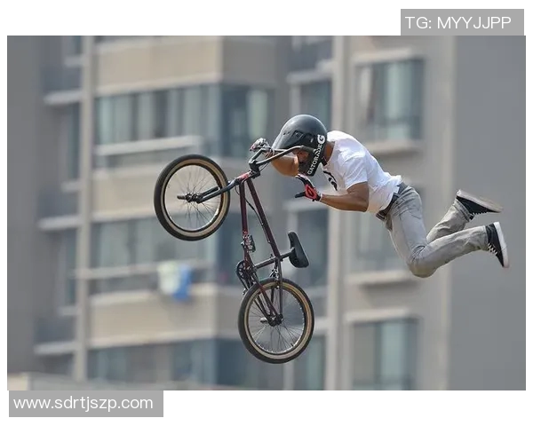 全国街舞大赛点评：上海极限运动队在节奏表现上的精彩与不足分析