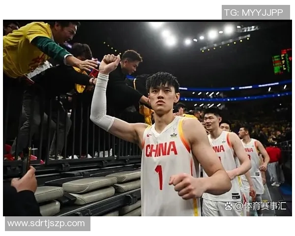 上海篮球队个人能力引发热议球迷观点各异争论不断