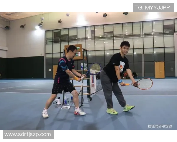 上海网球队大满贯赛事中的默契配合与战术分析探讨